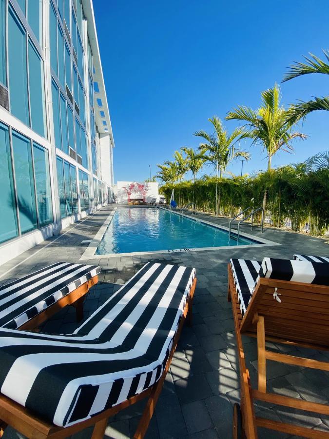 Kompose Boutique Hotel Сарасота Экстерьер фото
